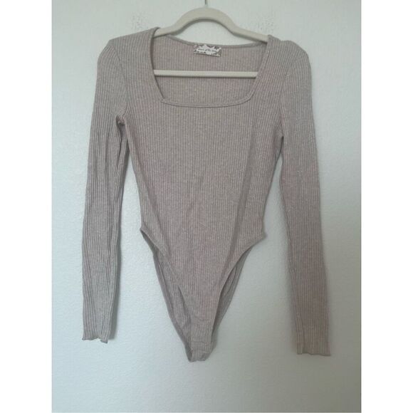 Free People Band of the Free Oatmeal Shimmer Ribbed Bodysuit NEW - Picture 1 of 5